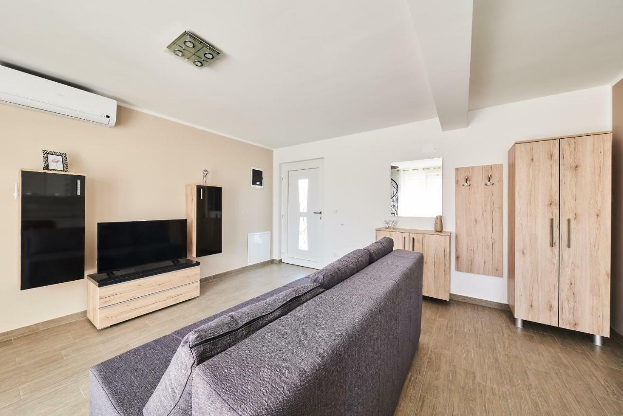 Apartment Tamara Umag Luaran gambar